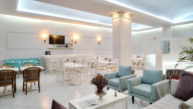 Astoria Hotel 아기아갈리니 외부 사진